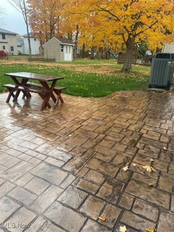 14292 Trenton Ave - Photo 4 of 19