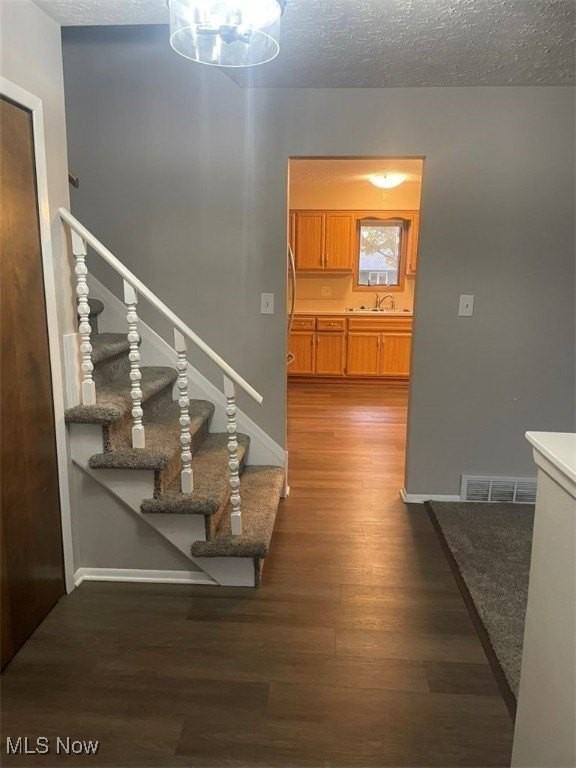 14292 Trenton Ave - Photo 6 of 19