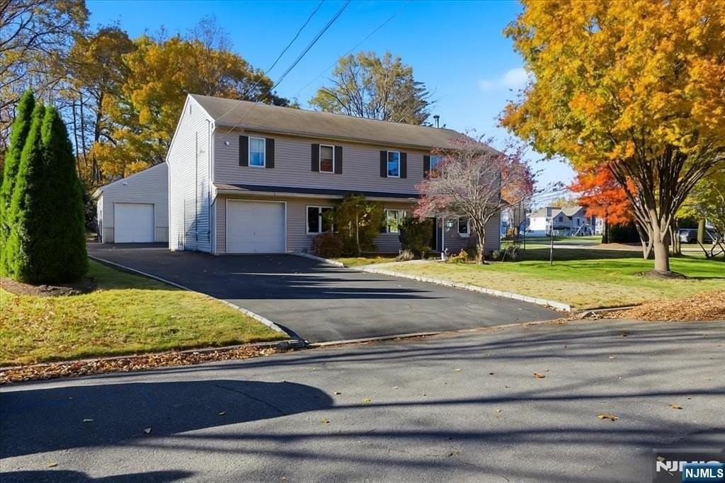 473 Lincoln Dr - Photo 2 of 32