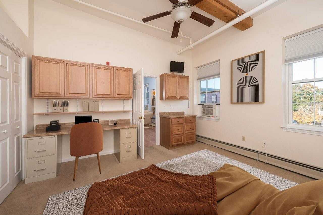 156 Front St #409 - Photo 5 of 25