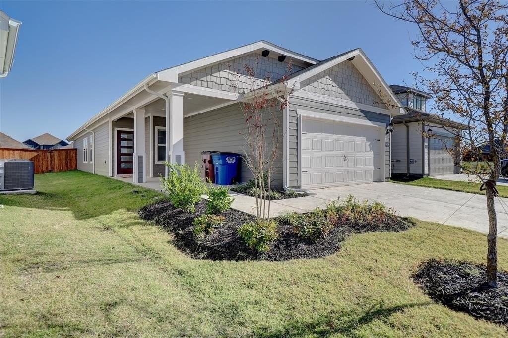 4104 Zoo Lane - Photo 3 of 36