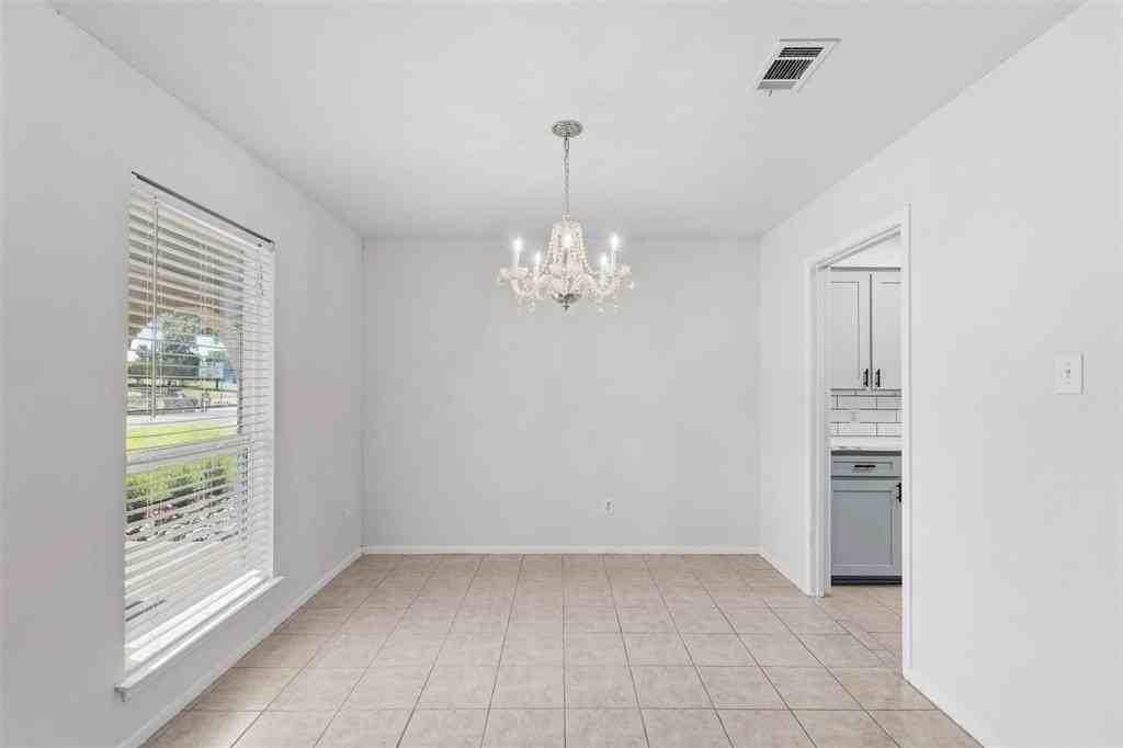 4912 Arborlawn Dr - Photo 5 of 16