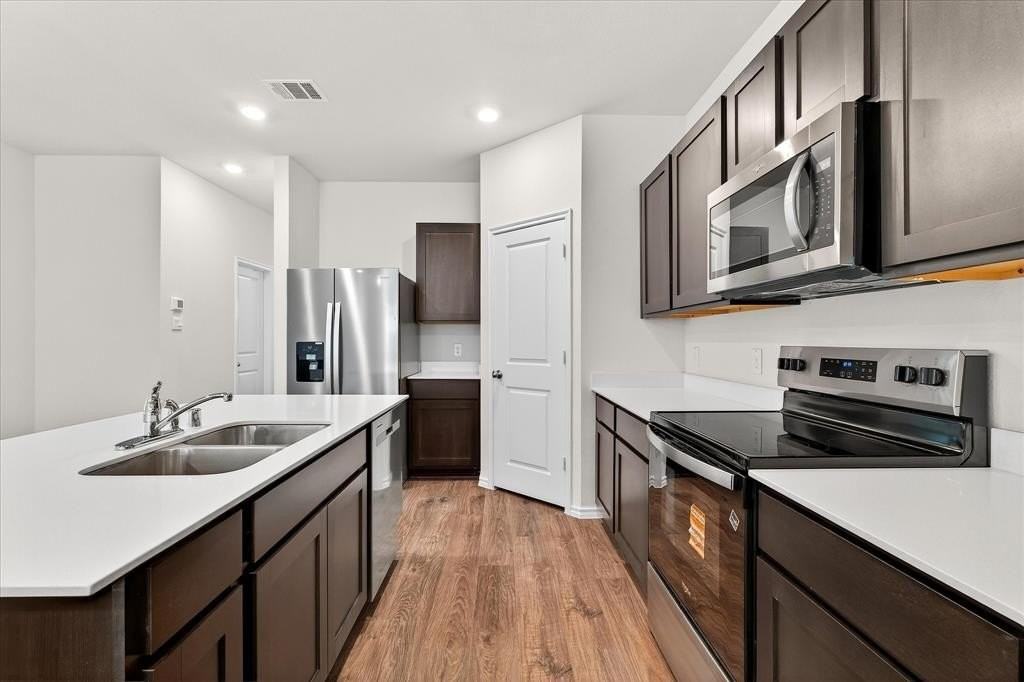 Clematis Street - Photo 6 of 19