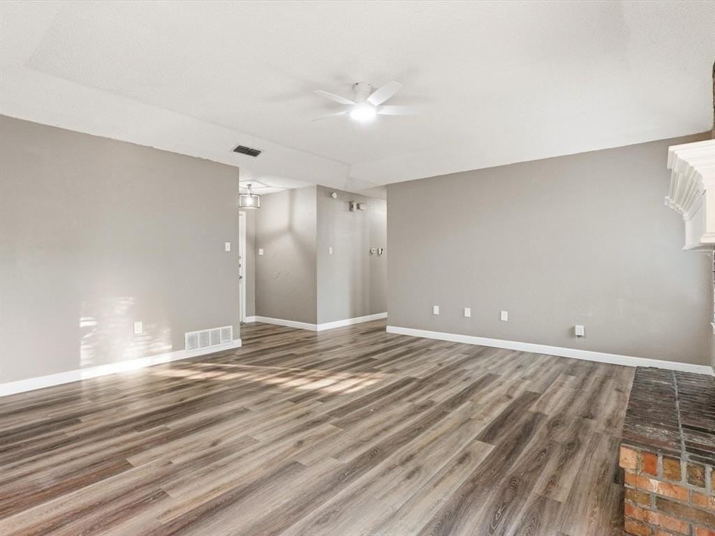 417 Saddle Rd - Photo 2 of 15