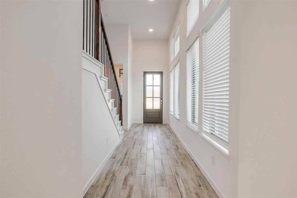 9344 Buckeye Bnd - Photo 4 of 38