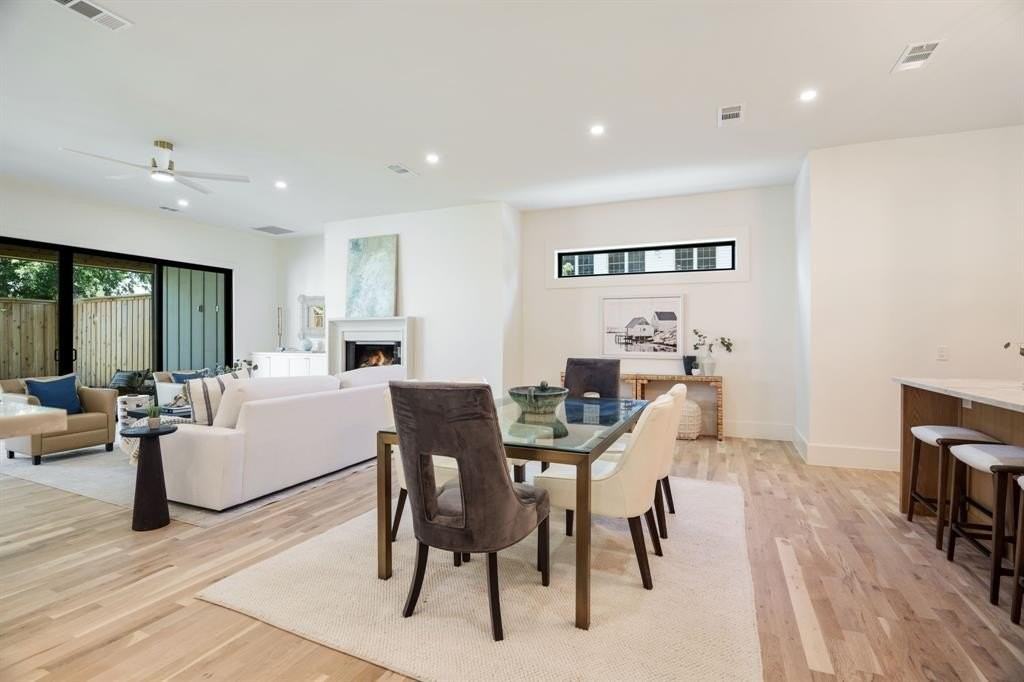 5836 Kenwood Ave - Photo 7 of 36