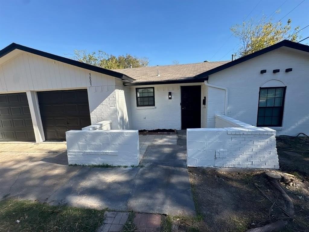 3005 Farrell Ln - Photo 2 of 16