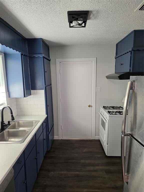 3005 Farrell Ln - Photo 5 of 16