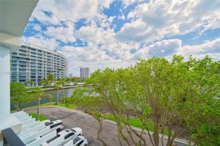 3255 Ne 184th St #12404 - Photo 1 of 1