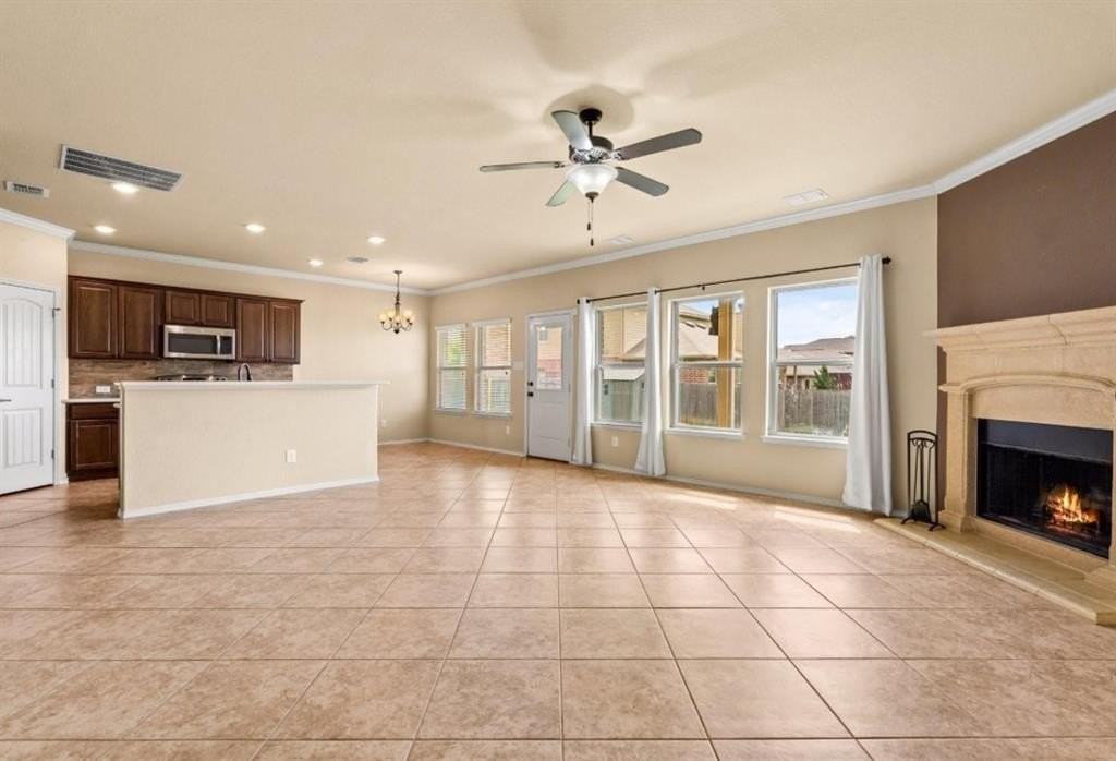 8404 Sioux Trl - Photo 4 of 20
