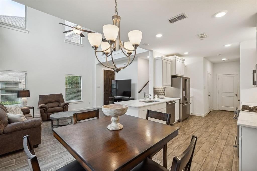 2756 Starburst - Photo 7 of 26