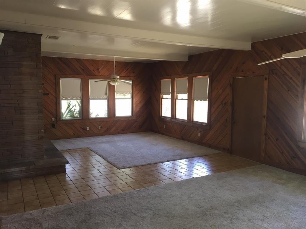 1390 E Fm 1187 - Photo 5 of 26