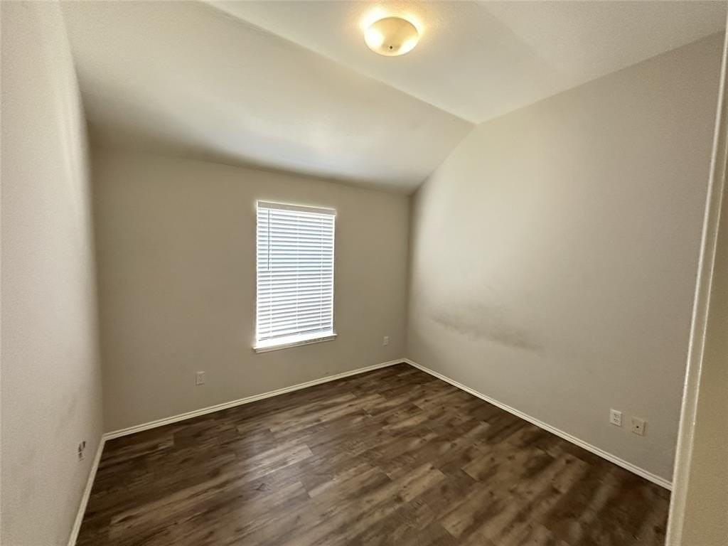 2034 Wimbledon Dr - Photo 7 of 9