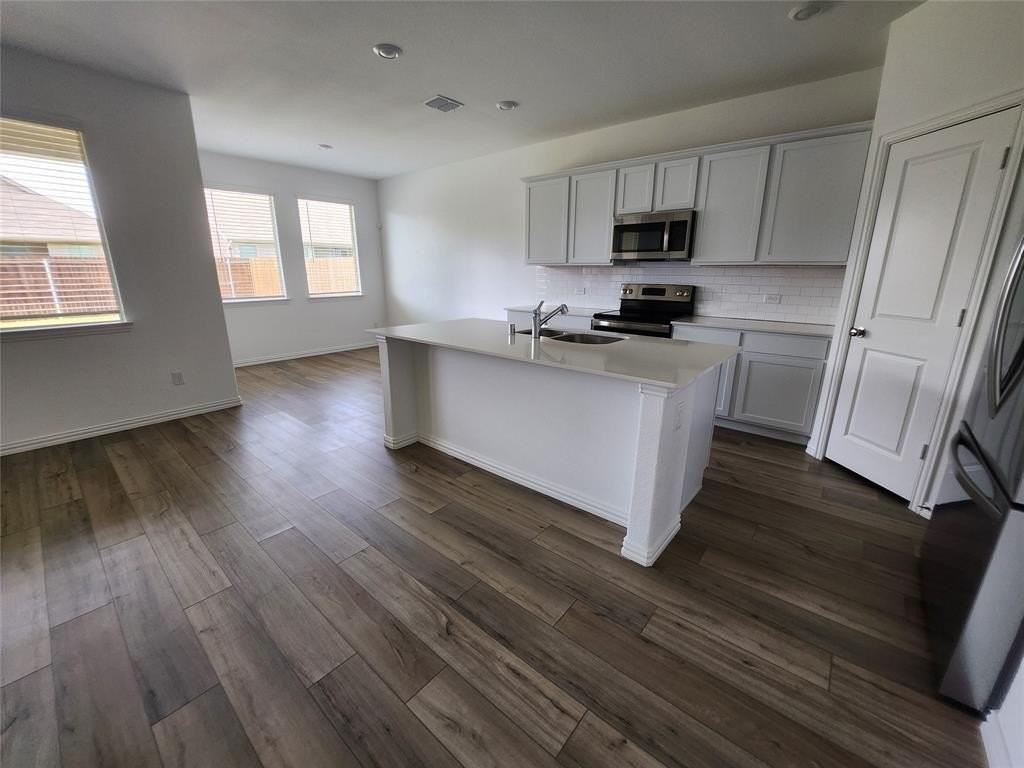 106 Autumn Sage Lane - Photo 5 of 24