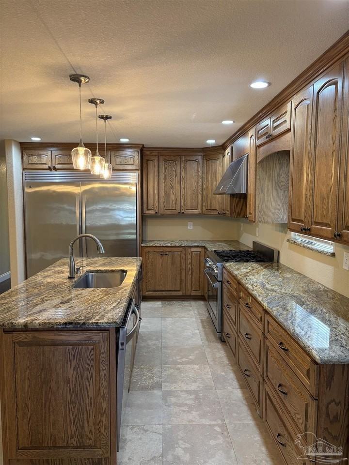 1002 Daffin Rd - Photo 7 of 24