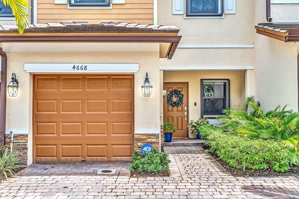 4668 Banker Ter - Photo 4 of 50