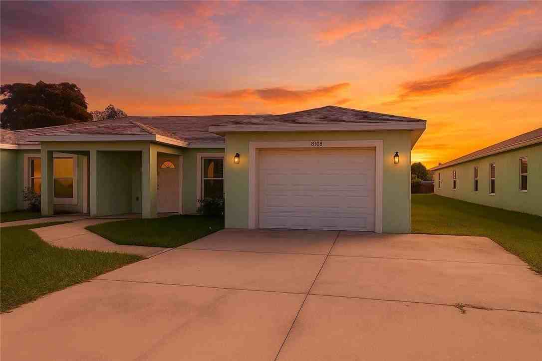 819 Angela Ave - Photo 2 of 11