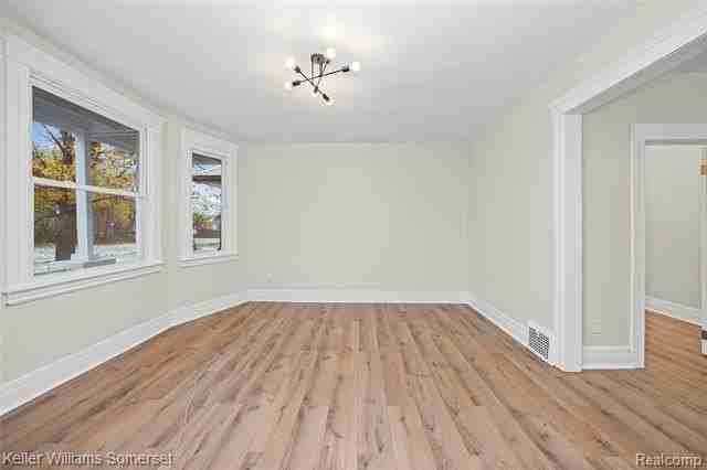 4510 Harding St #A - Photo 5 of 28