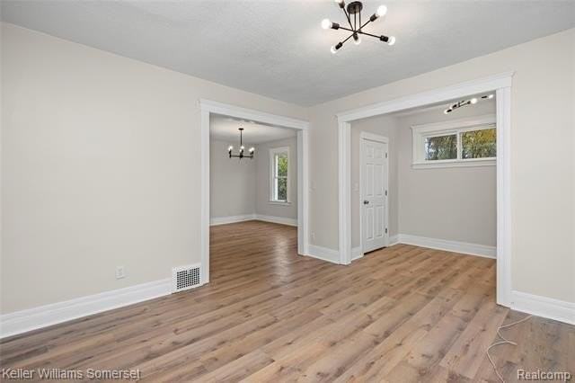 4510 Harding St #A - Photo 7 of 28