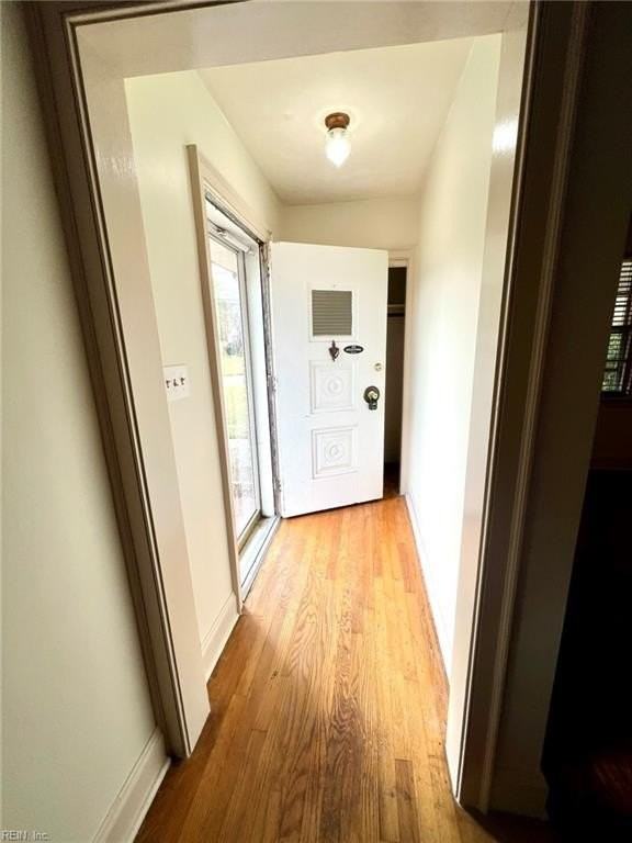 44 Rivercrest Dr - Photo 3 of 46