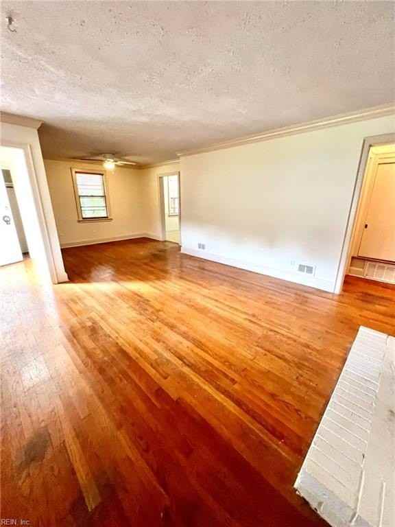 44 Rivercrest Dr - Photo 5 of 46