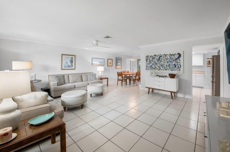 6372 Sleepy Willow Way - Photo 2 of 32