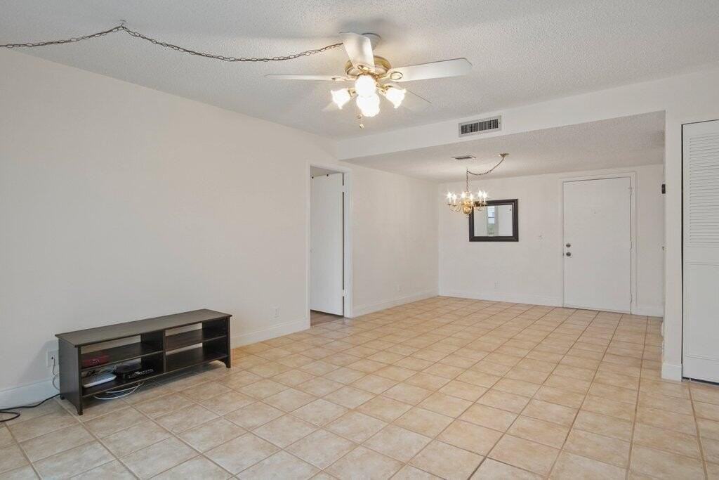 223 Lake Frances Dr - Photo 7 of 45