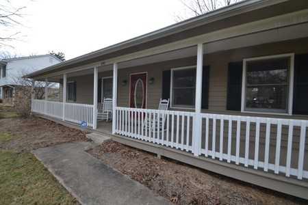 251 Cooper Dr - Photo 2 of 19