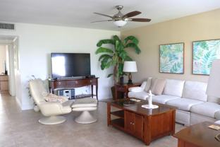 1 Valencia A - Photo 1 of 1