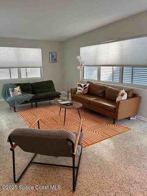 126 Tyler Ave - Photo 4 of 14