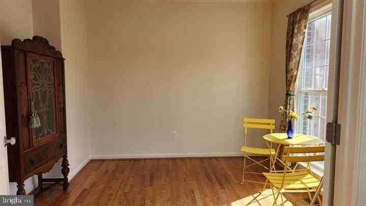 4018 Tiber Falls Drive - Photo 5 of 23