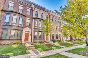 featured image of 510 Silver Clipper Ln