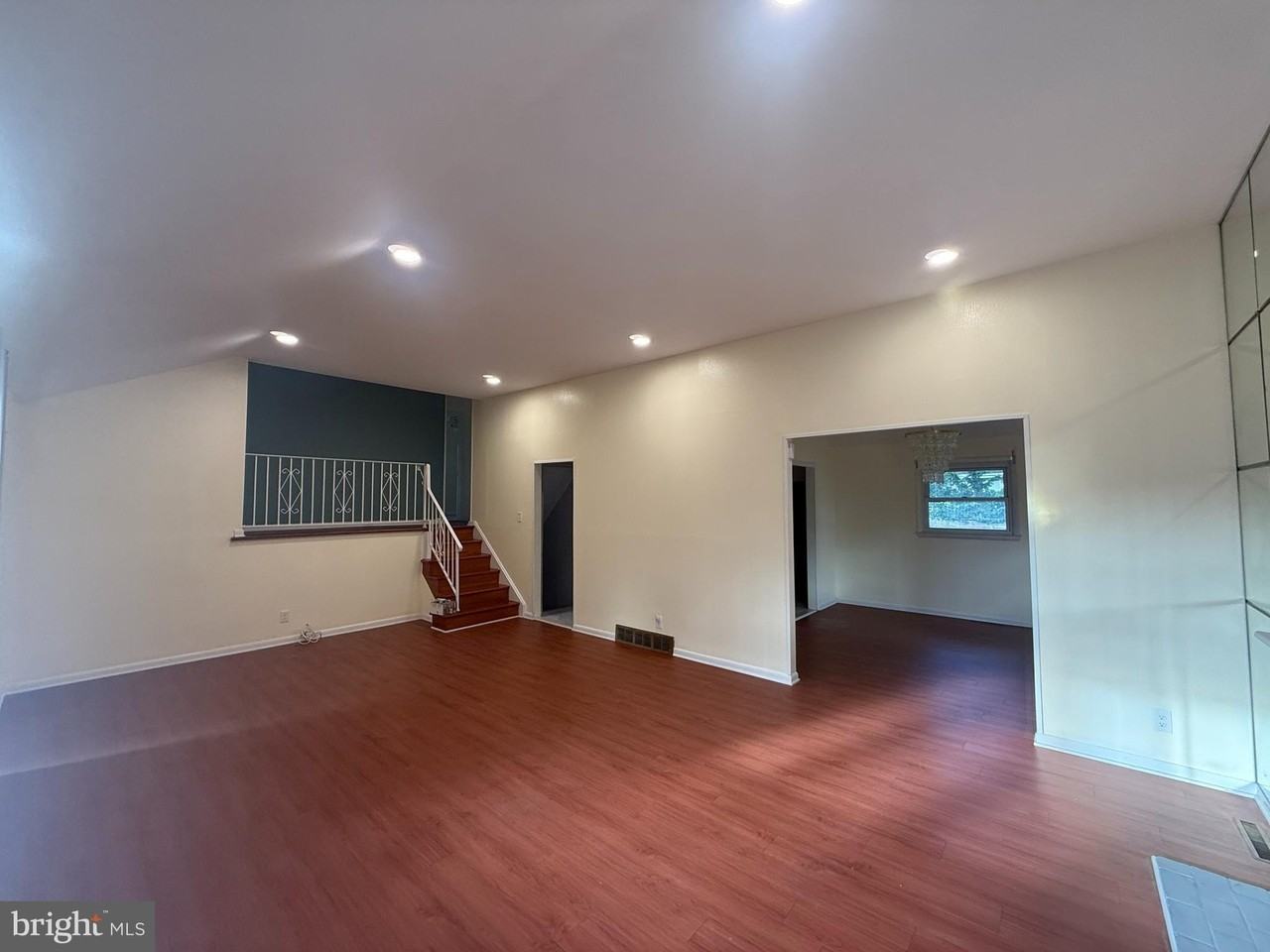 118 Spring House Road - Photo 4 of 22