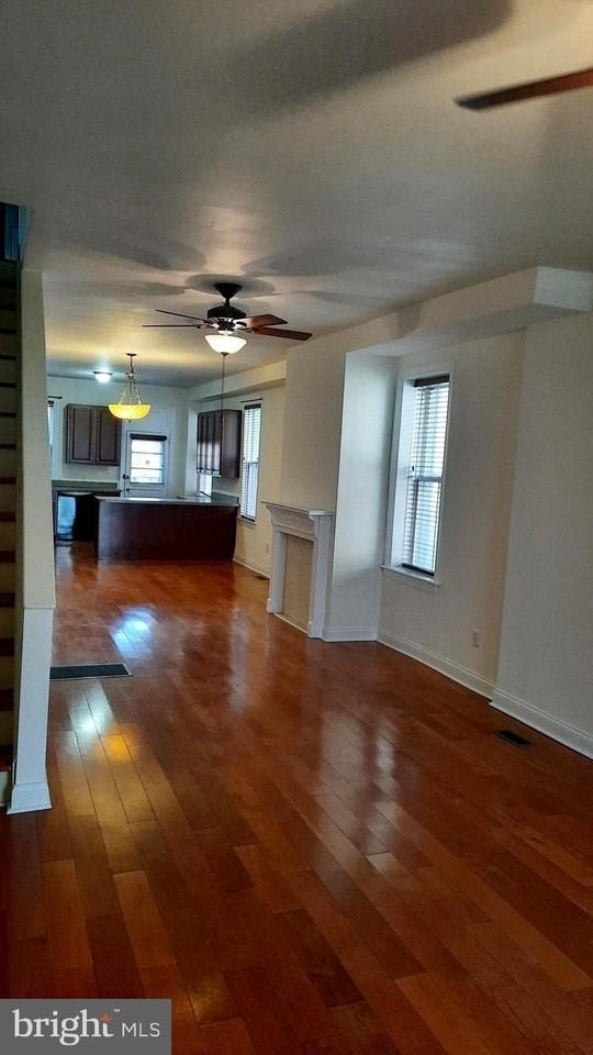 238 Muench St - Photo 5 of 14