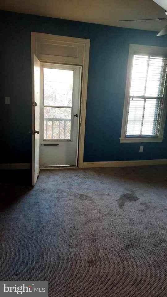 238 Muench St - Photo 7 of 14