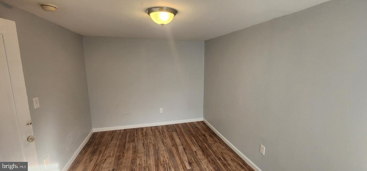 220 Kerlin St - Photo 6 of 18