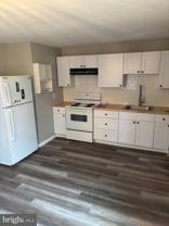 820 Broad St - Photo 1 of 1