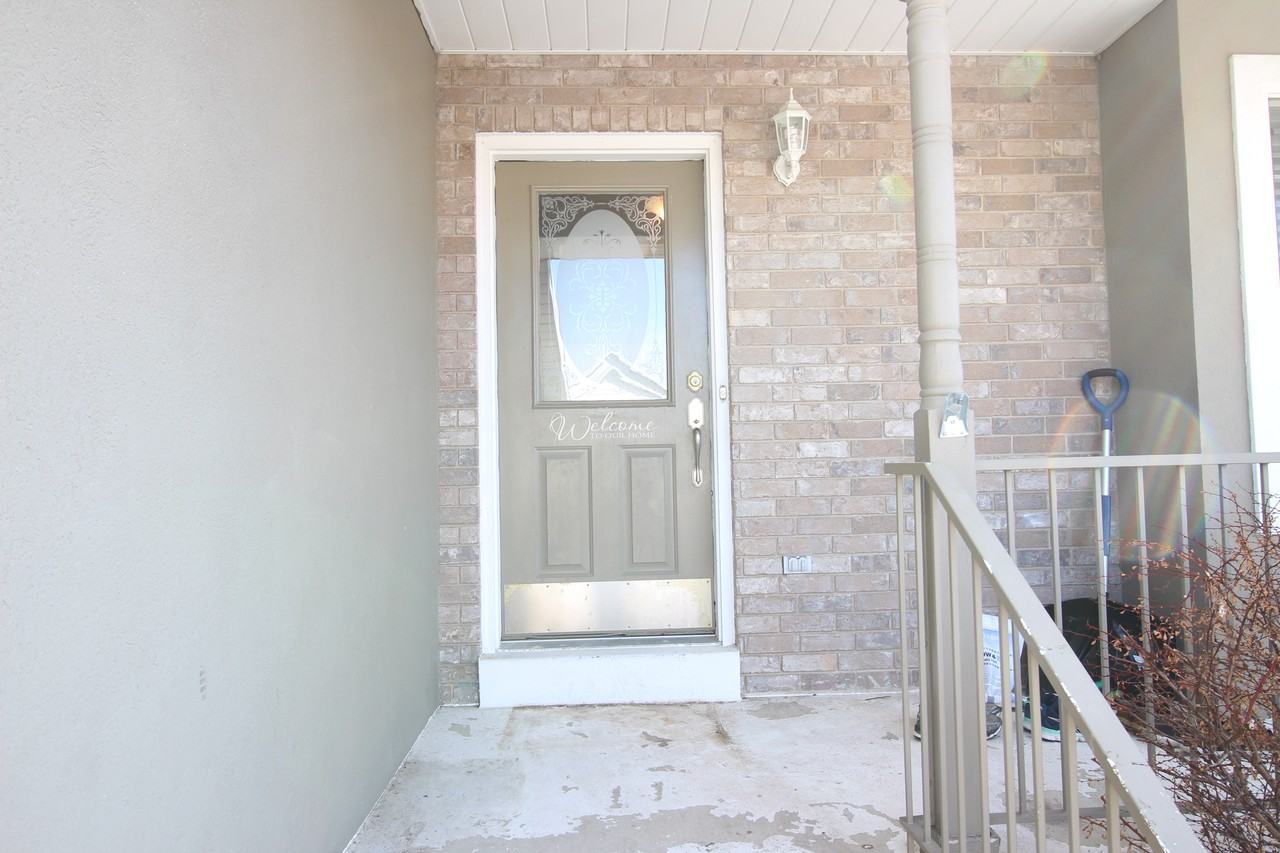 2757 Sandi Dr - Photo 3 of 49