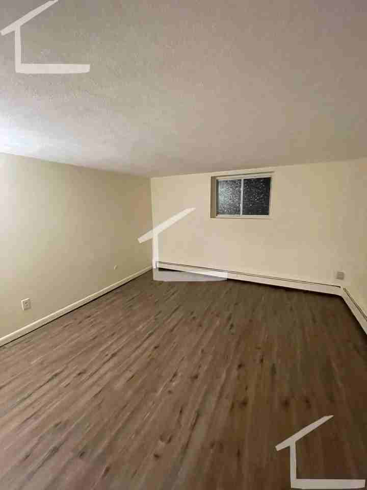 33 Westgate Rd #1 - Photo 3 of 6