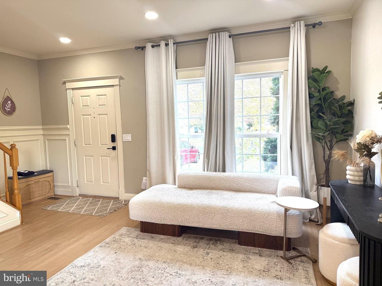 21201 Sundial Ct - Photo 2 of 35