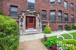 7726 N Marshfield Ave #3C - Photo 1 of 1