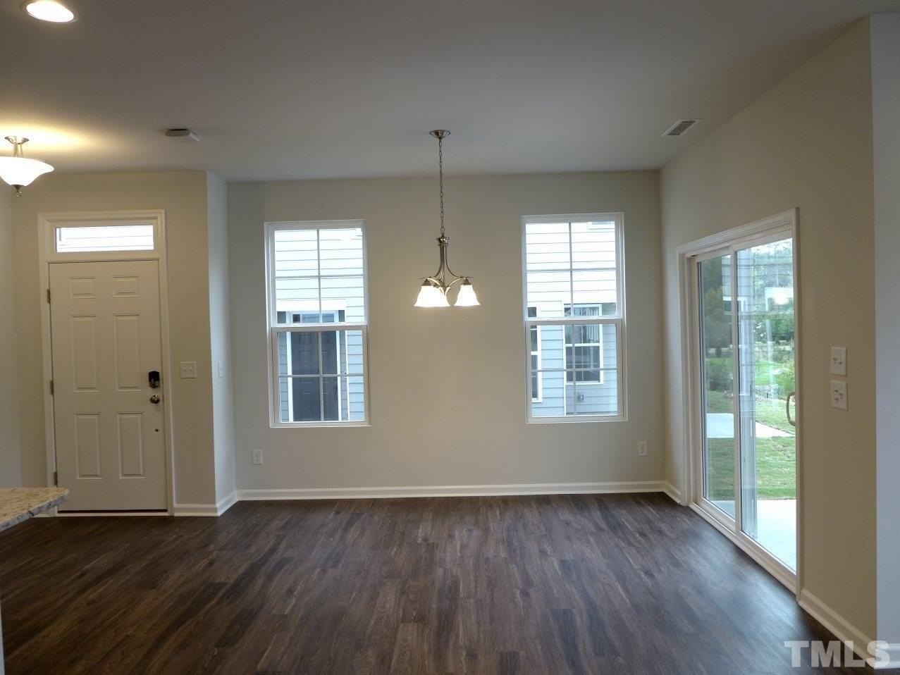 521 Catalina Grande Dr - Photo 6 of 27