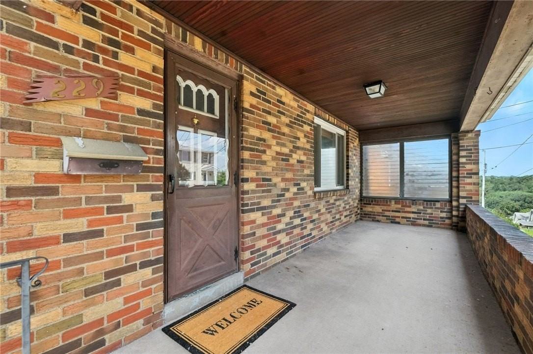 229 Clairmont Ave - Photo 4 of 32