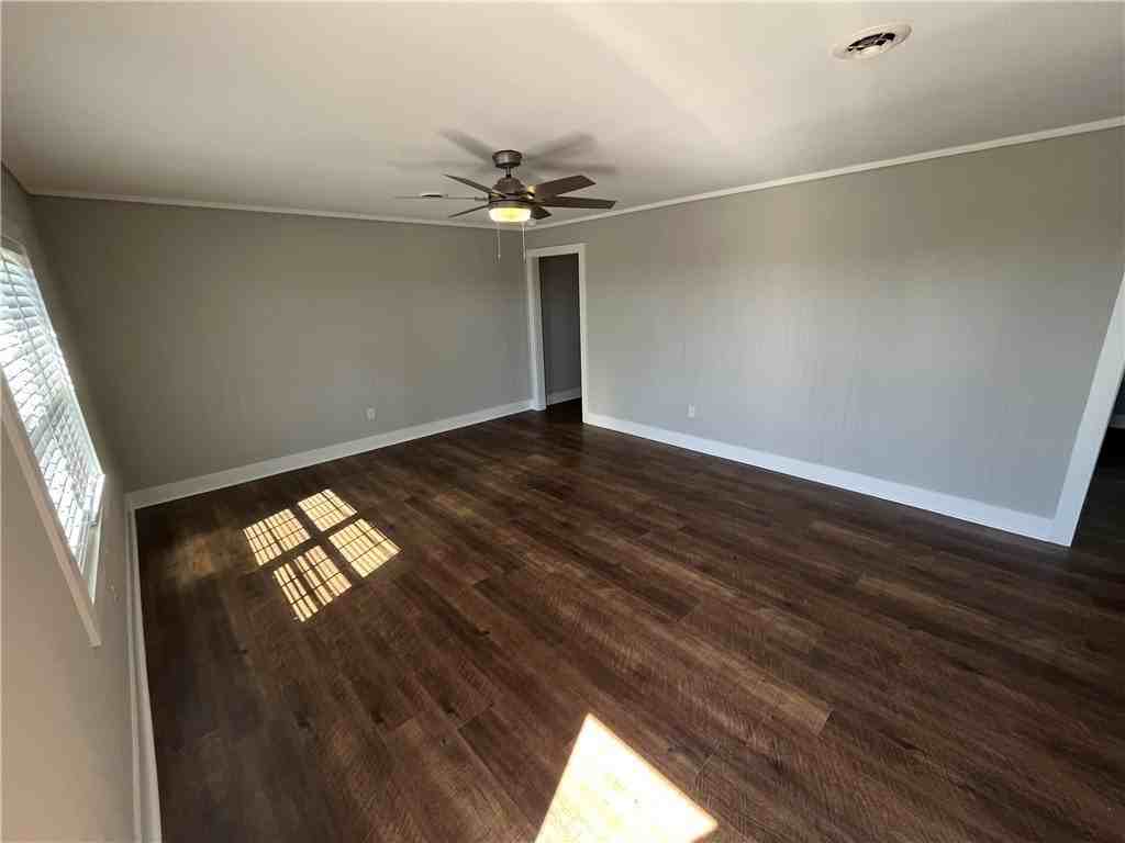 1725A President St - Photo 2 of 5