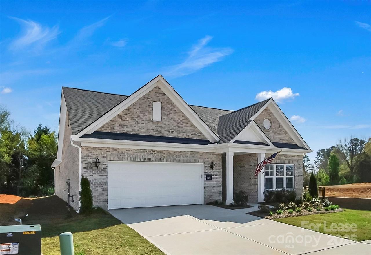 3054 Constitution Ln - Photo 3 of 35