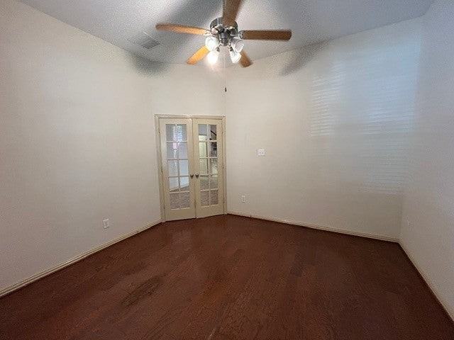 7705 Copper Mountain Ln - Photo 4 of 28