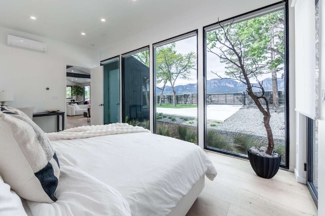 712 South Cherryvale Road - Photo 5 of 50