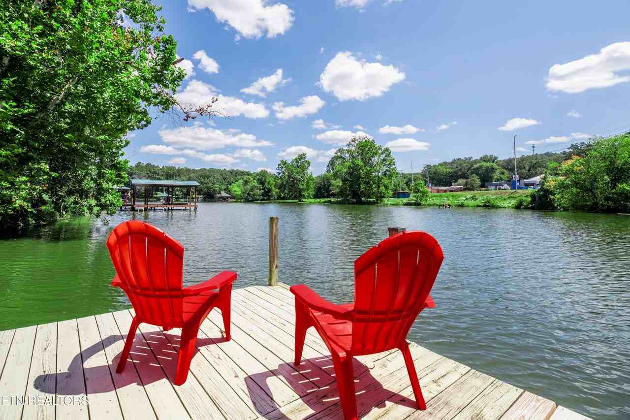 1112 Dogwood Dr - Photo 4 of 5