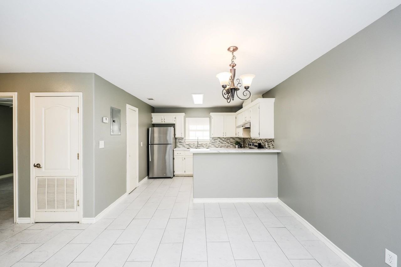 205 W San Carlos St - Photo 6 of 24