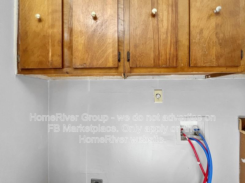 3395 Barbwood Dr - Photo 7 of 21